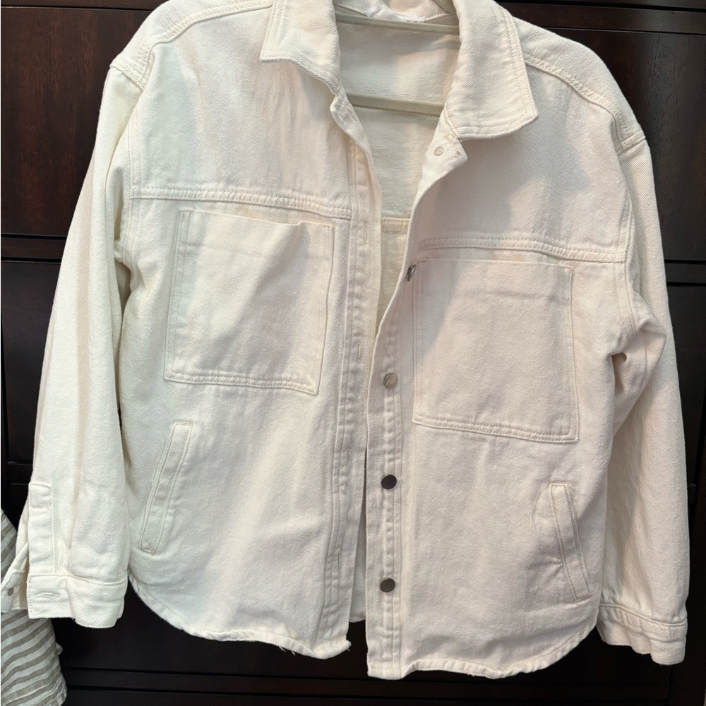 Carly Jean Los Angeles Harrison jacket Sea Salt